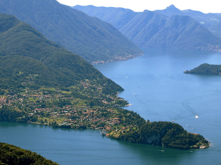 Bellagio – Varenna – Menaggio Lake Como Boat Tour